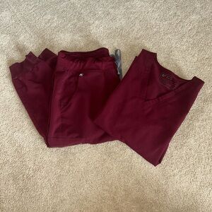 Figs Maroon Scrub Set M&L/T